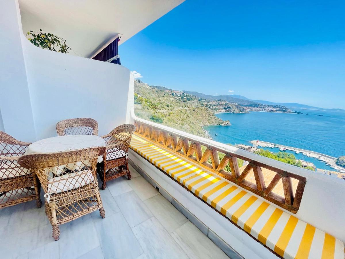Marina Sunrise, Preciosas Vistas Al Mar Apartment La Herradura  Ngoại thất bức ảnh